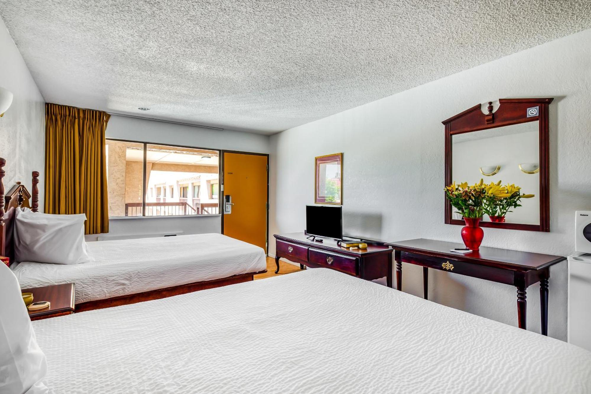 Oyo Hotel Groesbeck ภายนอก รูปภาพ