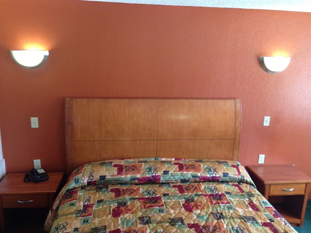 Oyo Hotel Groesbeck ภายนอก รูปภาพ